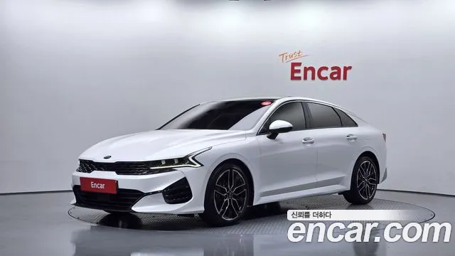 Kia K5 2020 — photo 1