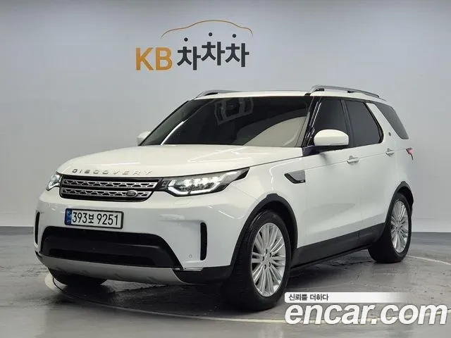 Land Rover Discovery 2019 — photo 1