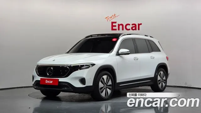 Mercedes-Benz EQB 2023 — photo 1