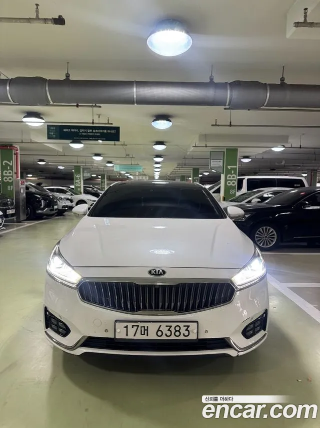 Kia K7 2017 — photo 1