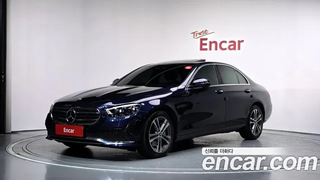 Mercedes-Benz E-Class 2021 — photo 1