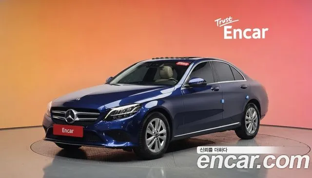 Mercedes-Benz C-Class 2019 — photo 1