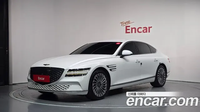 Genesis G80 2022 — photo 1