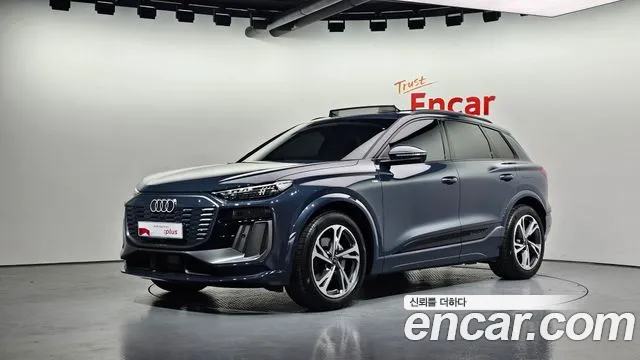 Audi Q6 e-tron 2026 — photo 1