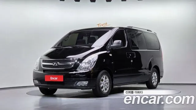 Hyundai Starex 2013 — photo 1