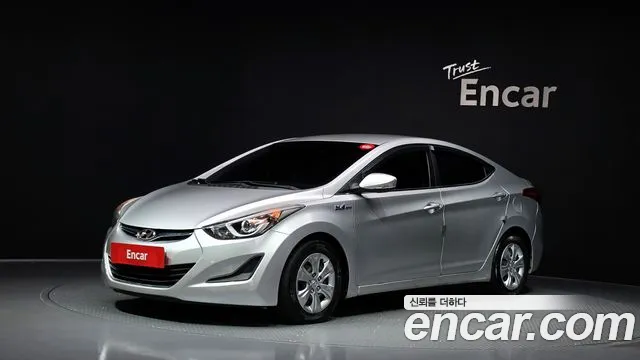 Hyundai AVANTE 2015 — photo 1