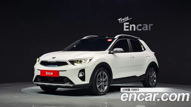 Kia Stonic 2020 — photo 1