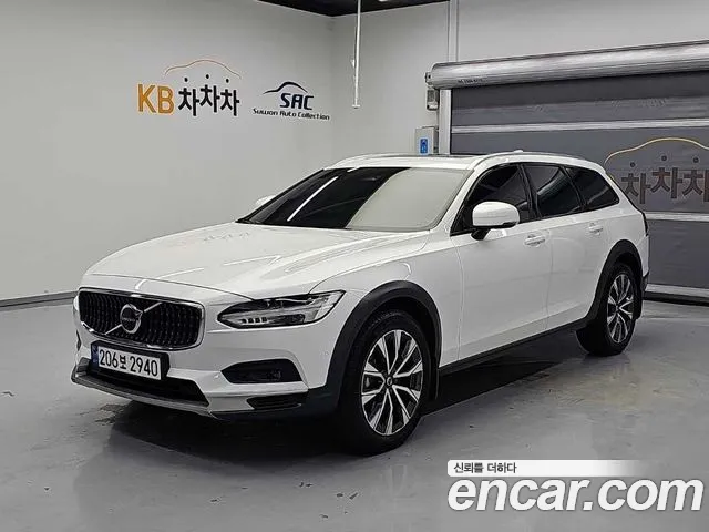 Volvo V90 2024 — photo 1