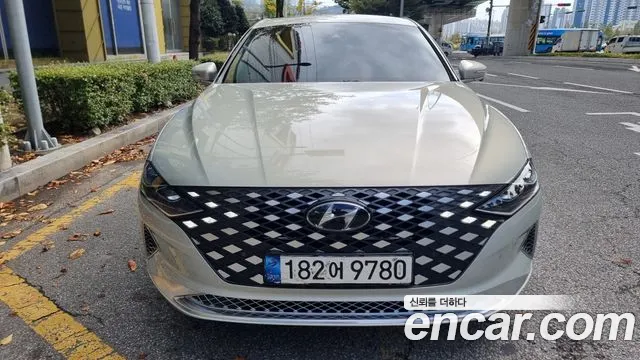 Hyundai Grandeur 2022 — photo 1