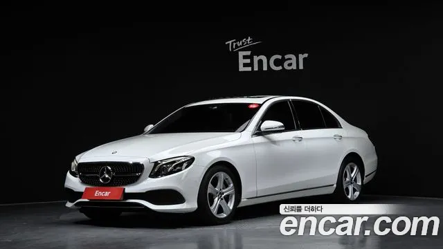 Mercedes-Benz E-Class 2017 — photo 1