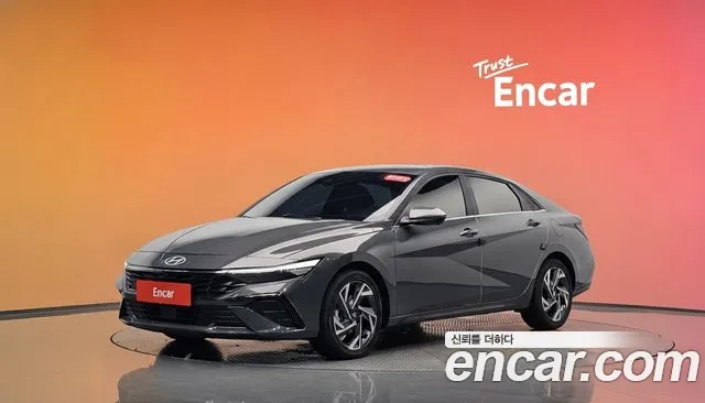 Hyundai AVANTE 2026 — photo 1