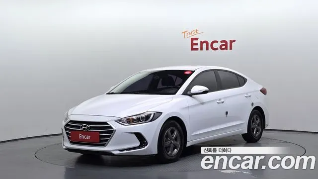 Hyundai AVANTE 2017 — photo 1