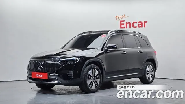 Mercedes-Benz EQB 2024 — photo 1