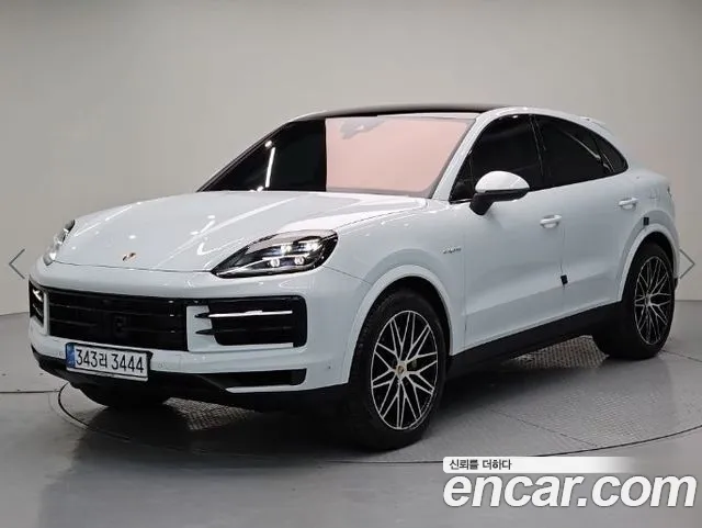 Porsche Cayenne 2025 — photo 1