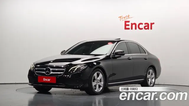 Mercedes-Benz E-Class 2018 — photo 1