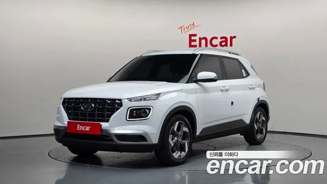 Hyundai Venue 2022 — photo 1