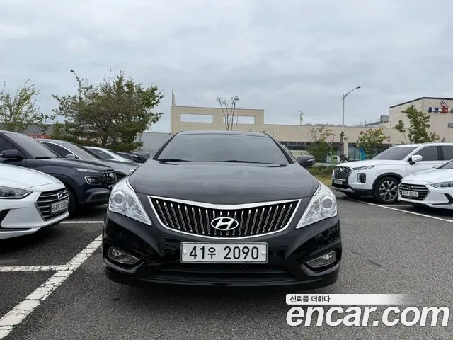 Hyundai Grandeur 2011 — photo 1