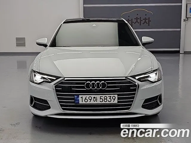 Audi A6 2023 — photo 1