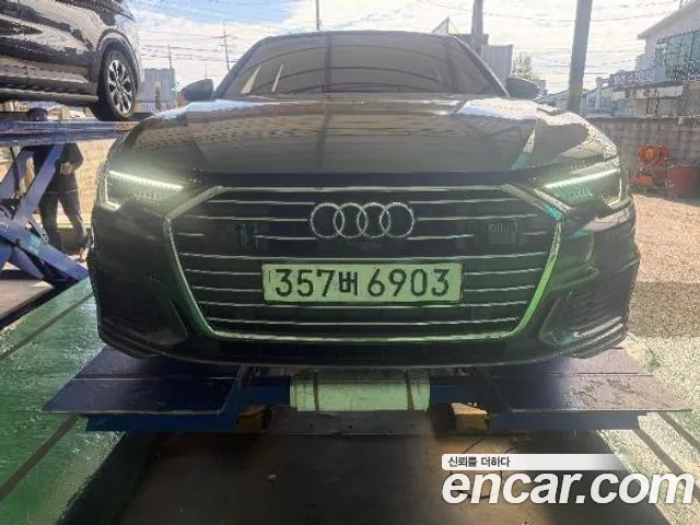 Audi A6 2021 — photo 1