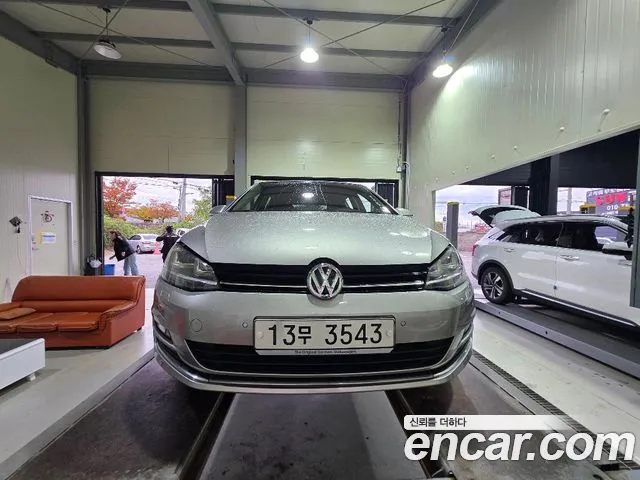 Volkswagen Golf 2014 — photo 1