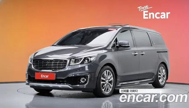 Kia Canival 2016 — photo 1