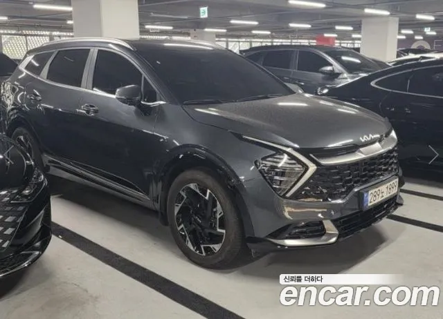 Kia Sportage 2022 — photo 1