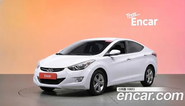 Hyundai AVANTE 2013 — photo 1
