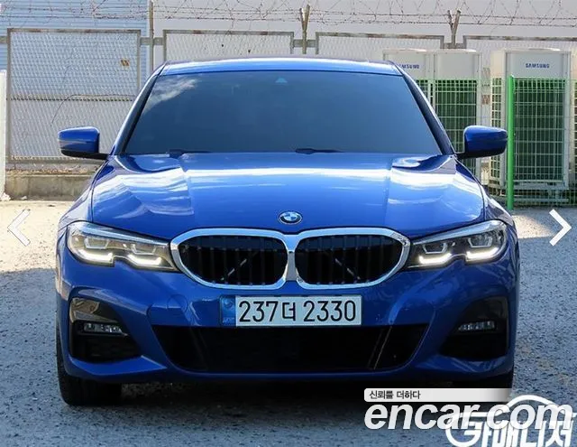 BMW 3-Series 2021 — photo 1