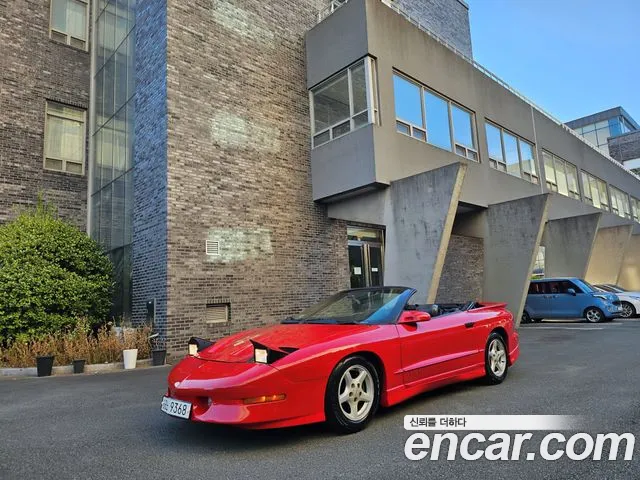 Pontiac Firebird 1997 — photo 1