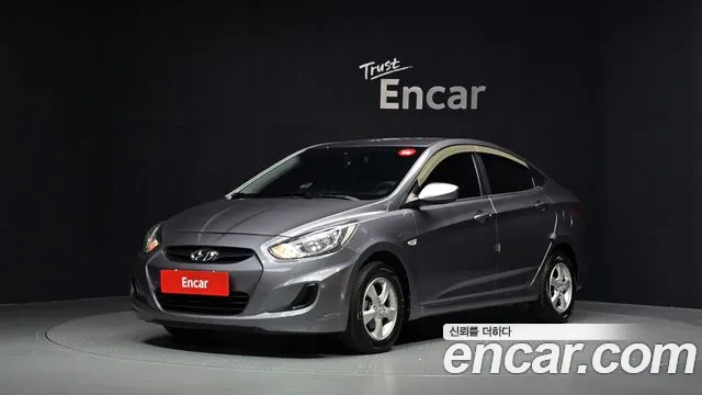 Hyundai Accent 2015 — photo 1