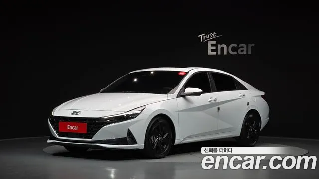 Hyundai AVANTE 2023 — photo 1