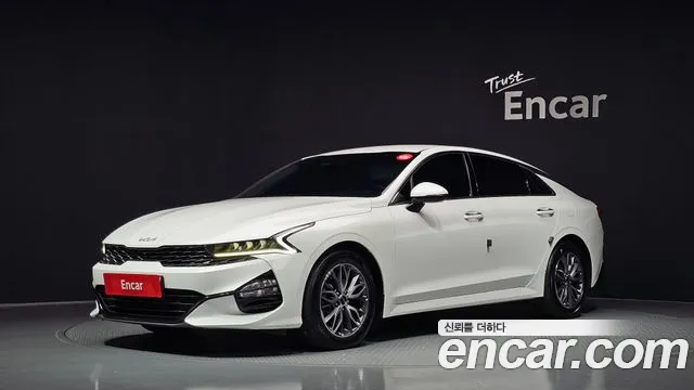 Kia K5 2023 — photo 1
