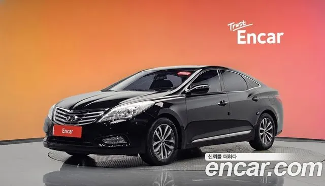 Hyundai Grandeur 2011 — photo 1