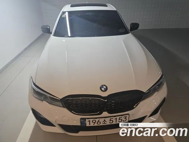 BMW 3-Series 2022 — photo 1