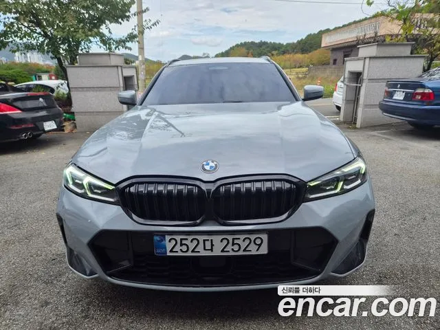 BMW 3-Series 2025 — photo 1