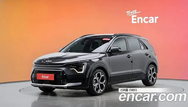 Kia Niro 2022 — photo 1