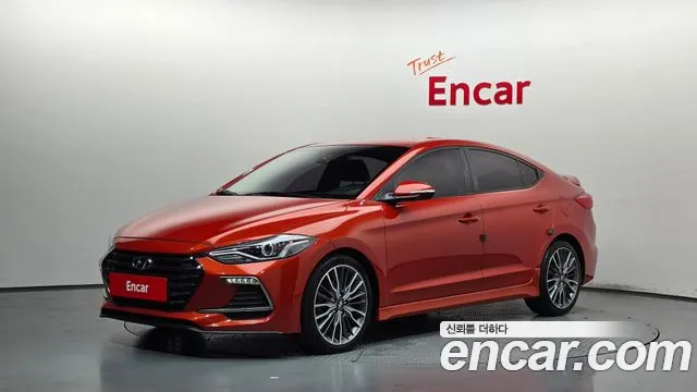 Hyundai AVANTE 2017 — photo 1