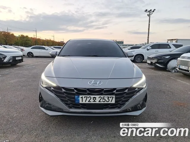 Hyundai AVANTE 2023 — photo 1
