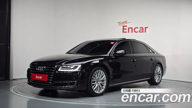 Audi A8 2015 — photo 1