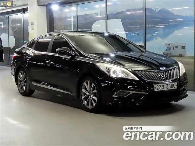 Hyundai Grandeur 2015 — photo 1