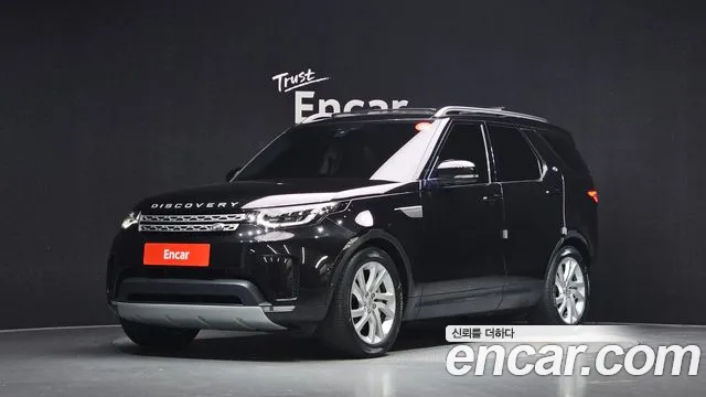 Land Rover Discovery 2019 — photo 1