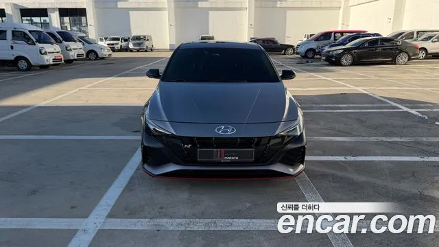 Hyundai AVANTE 2023 — photo 1
