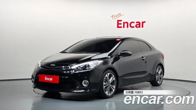 Kia K3 2015 — photo 1