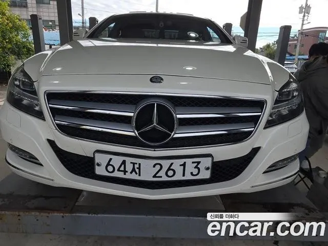 Mercedes-Benz CLS-Class 2012 — photo 1