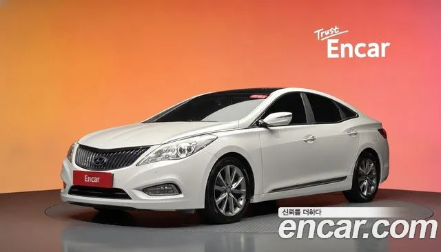 Hyundai Grandeur 2012 — photo 1