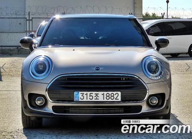 Mini Clubman 2024 — photo 1