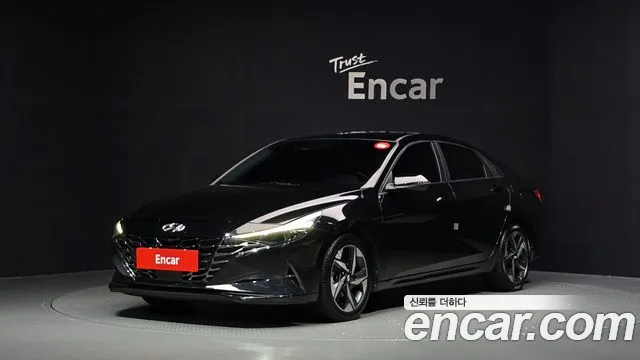 Hyundai AVANTE 2021 — photo 1