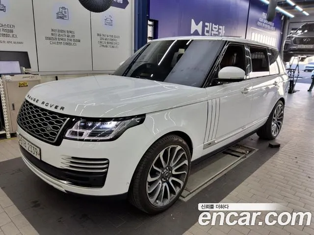 Land Rover Range Rover 2019 — photo 1