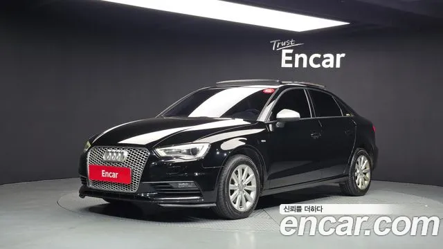 Audi A3 2015 — photo 1