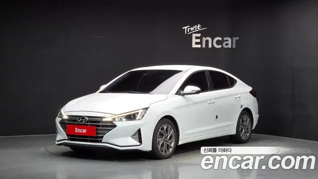Hyundai AVANTE 2020 — photo 1